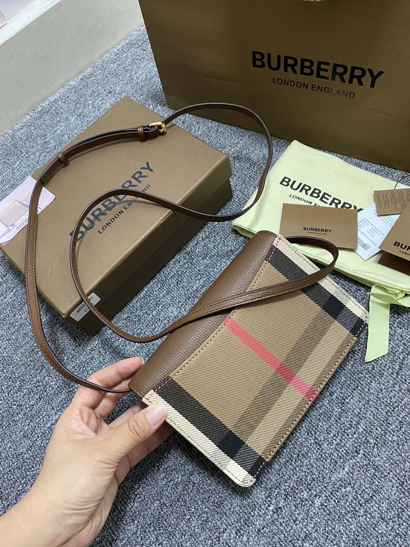 Burberry 1441 (3)