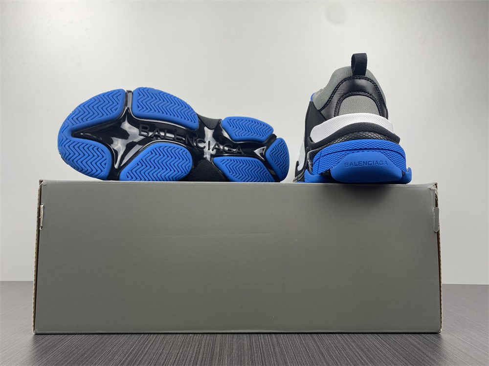 Balenciaga Balenciaga Triple S blue,black and silver