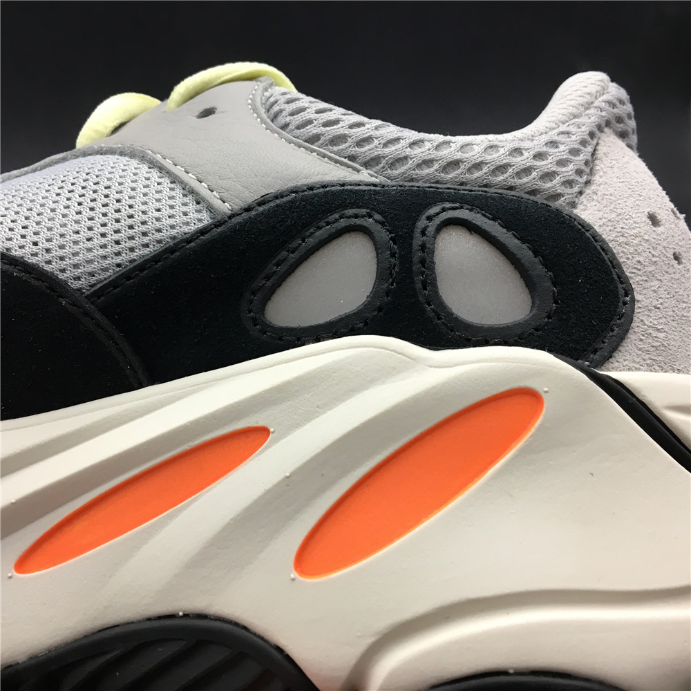 adidas Yeezy Boost 700Wave Runner