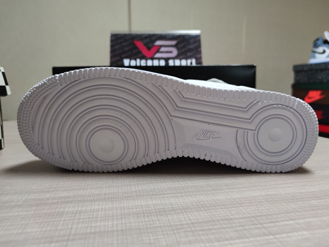 LV x Air Force 1 Mid White