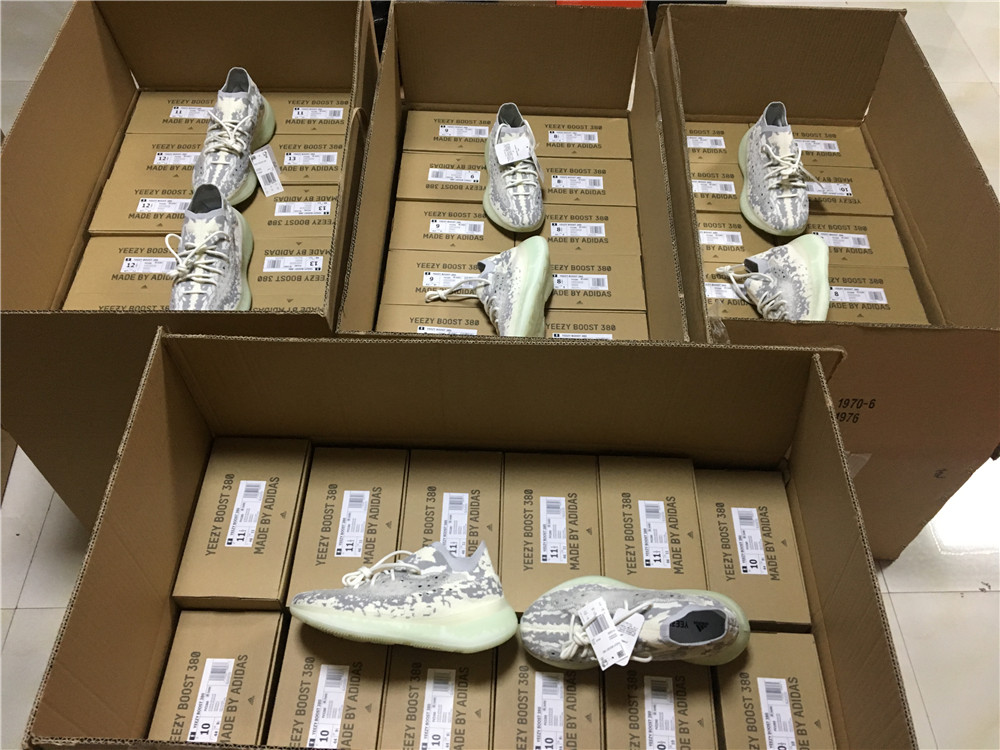 adidas Yeezy Boost 380Alien