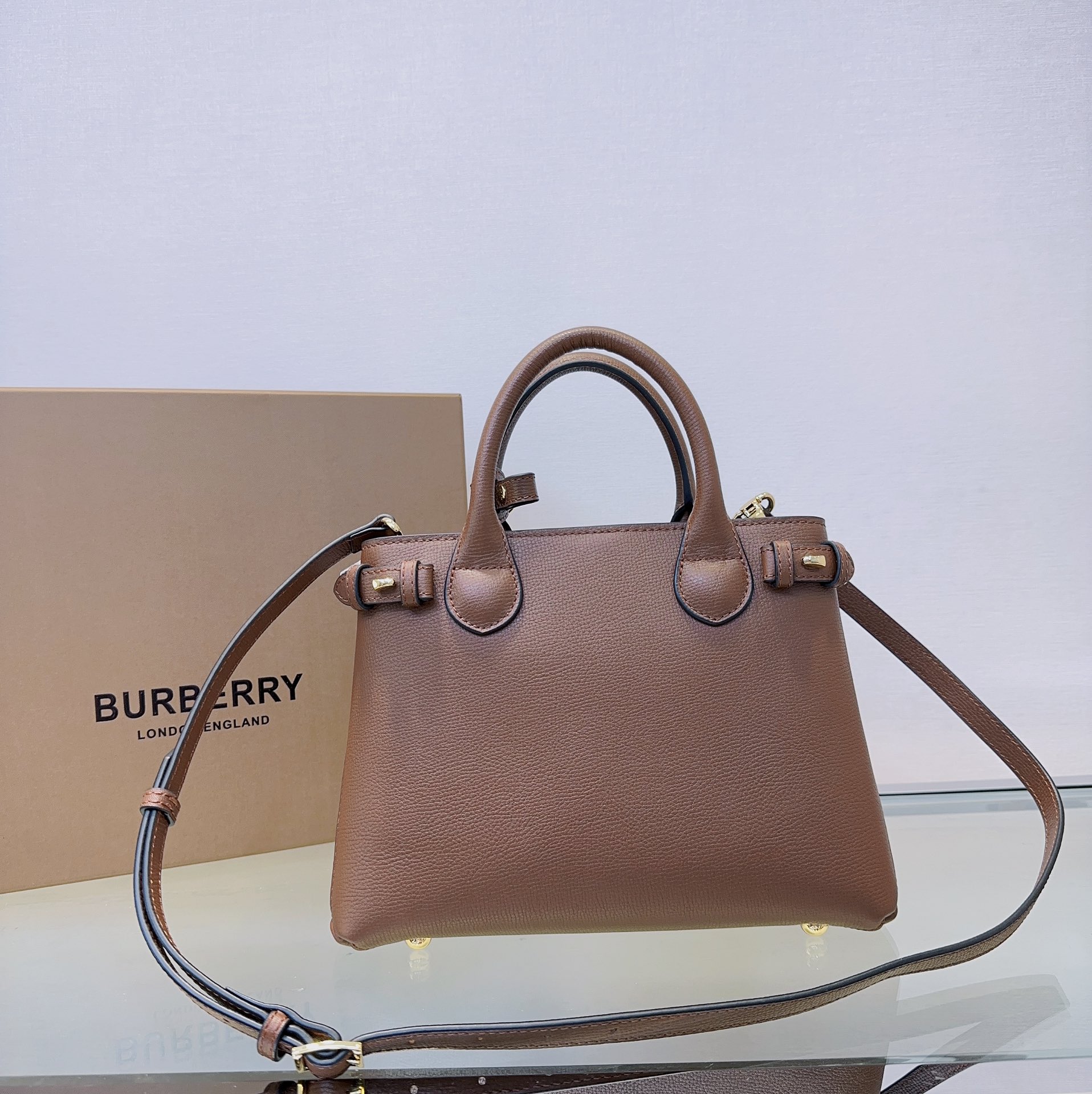 Burberry The Banner 713163 26cm