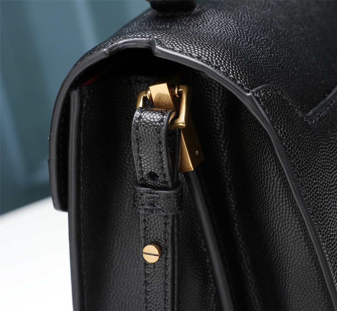 YSL CASSANDRA 78000 (2) 24.5x20x11.5cm