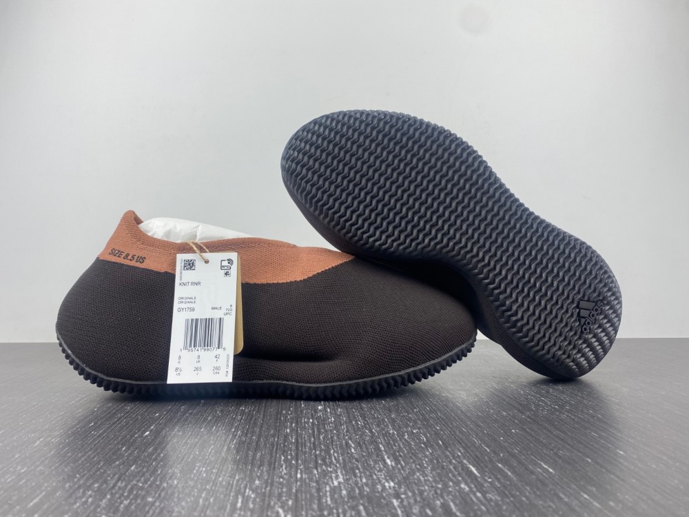 Yeezy Knit RNR Stone Carbon