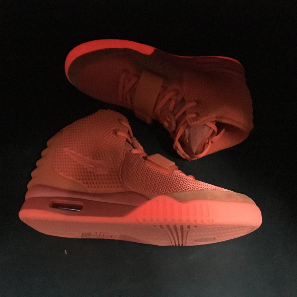 Nike Air Yeezy 2Red October