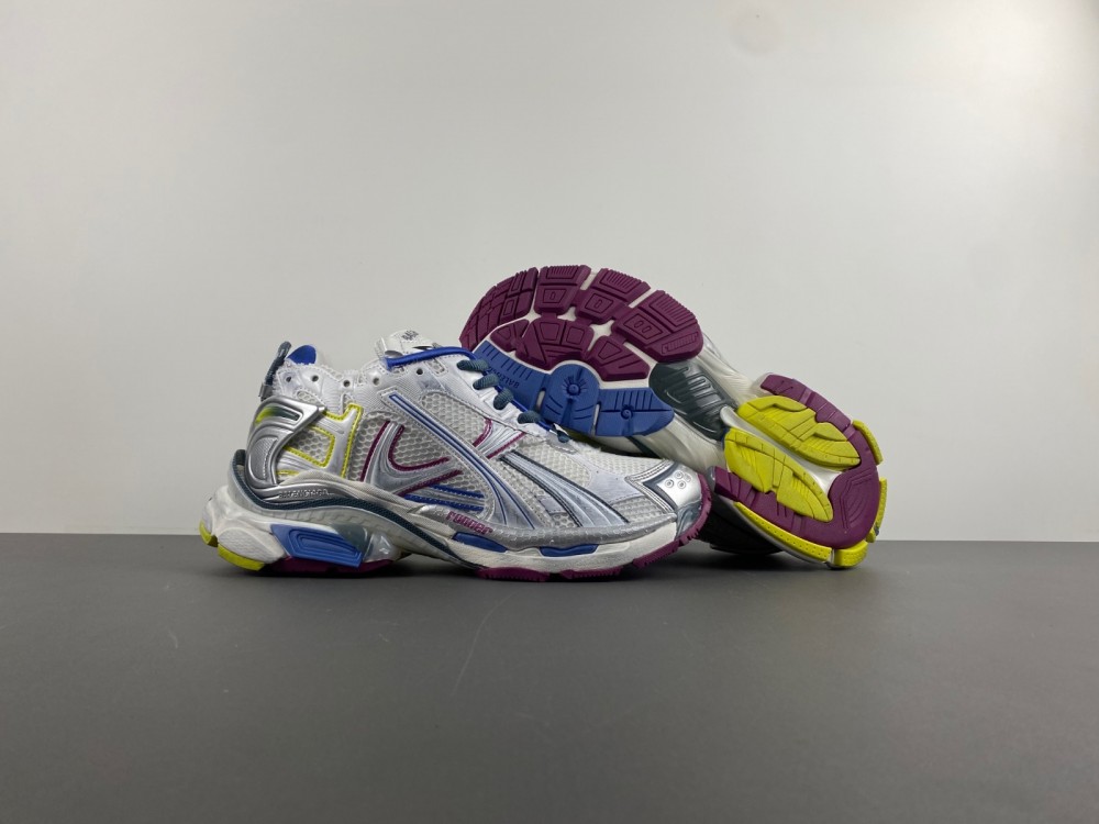 Balenciaga 772774-W3RNY-0328