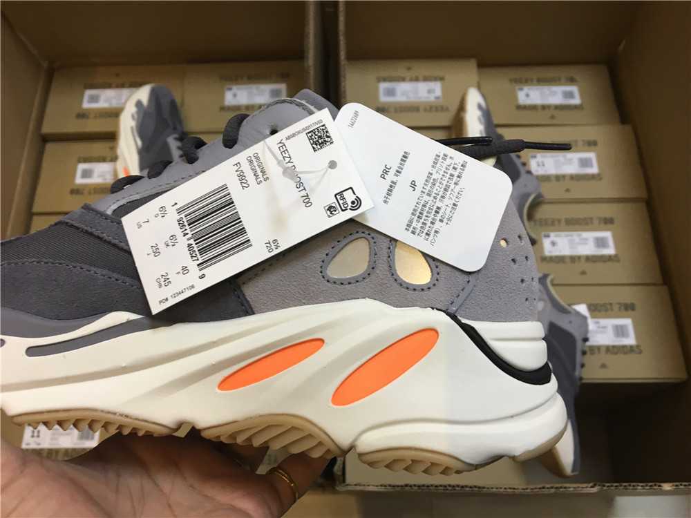 adidas Yeezy Boost 700 Magnet