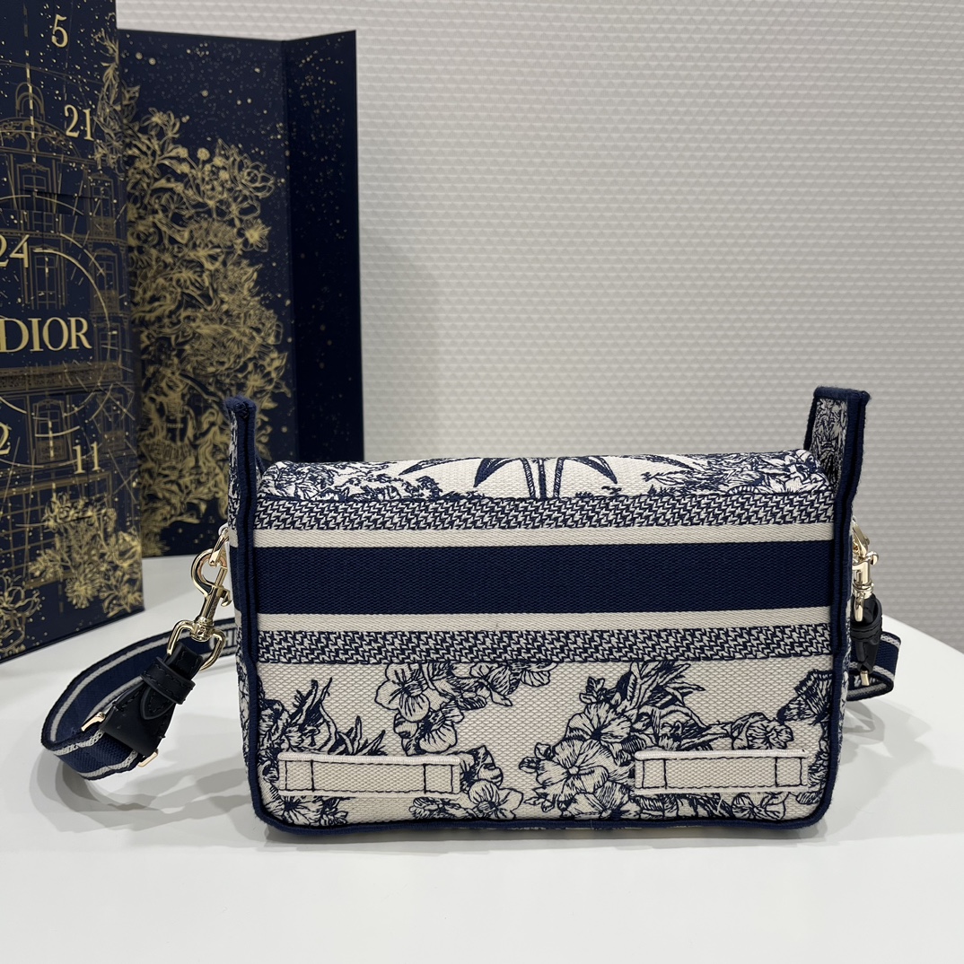 Dior-1 (2) 23*8*15cm