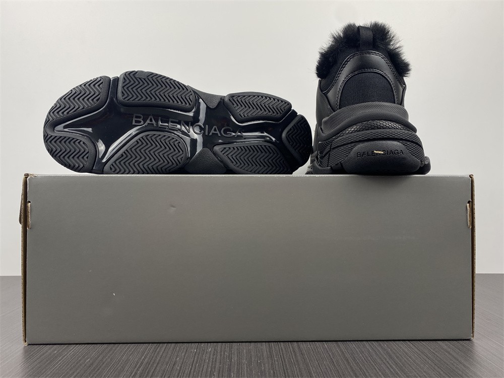 Balenciaga Balenciaga Triple S Triple Black