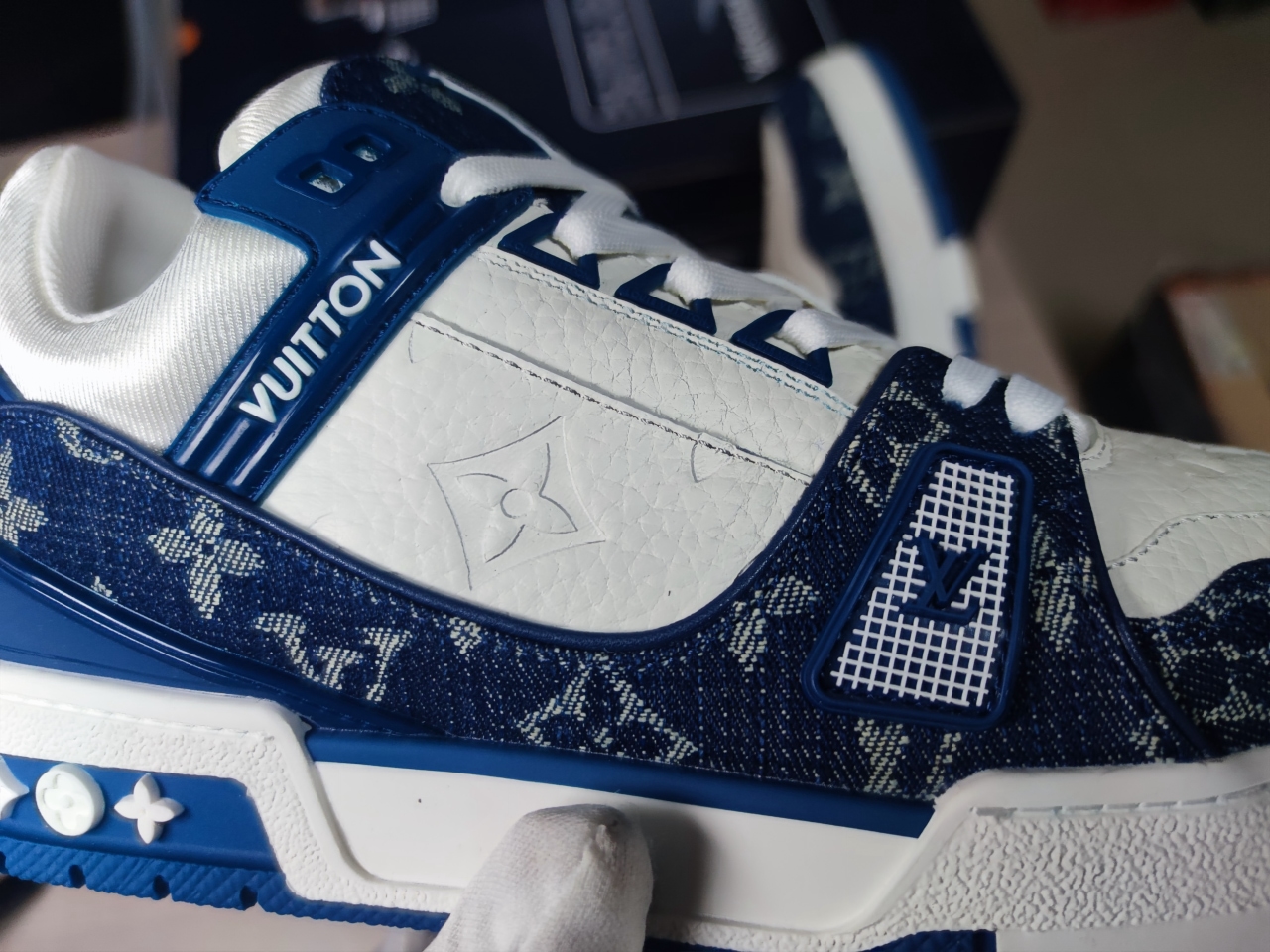 LV TRAIL SNEAKER Navy blue White