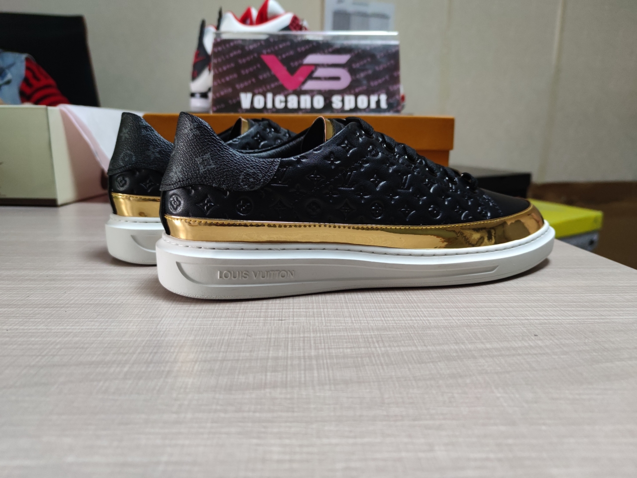 Louis Vuitton mens shoes
