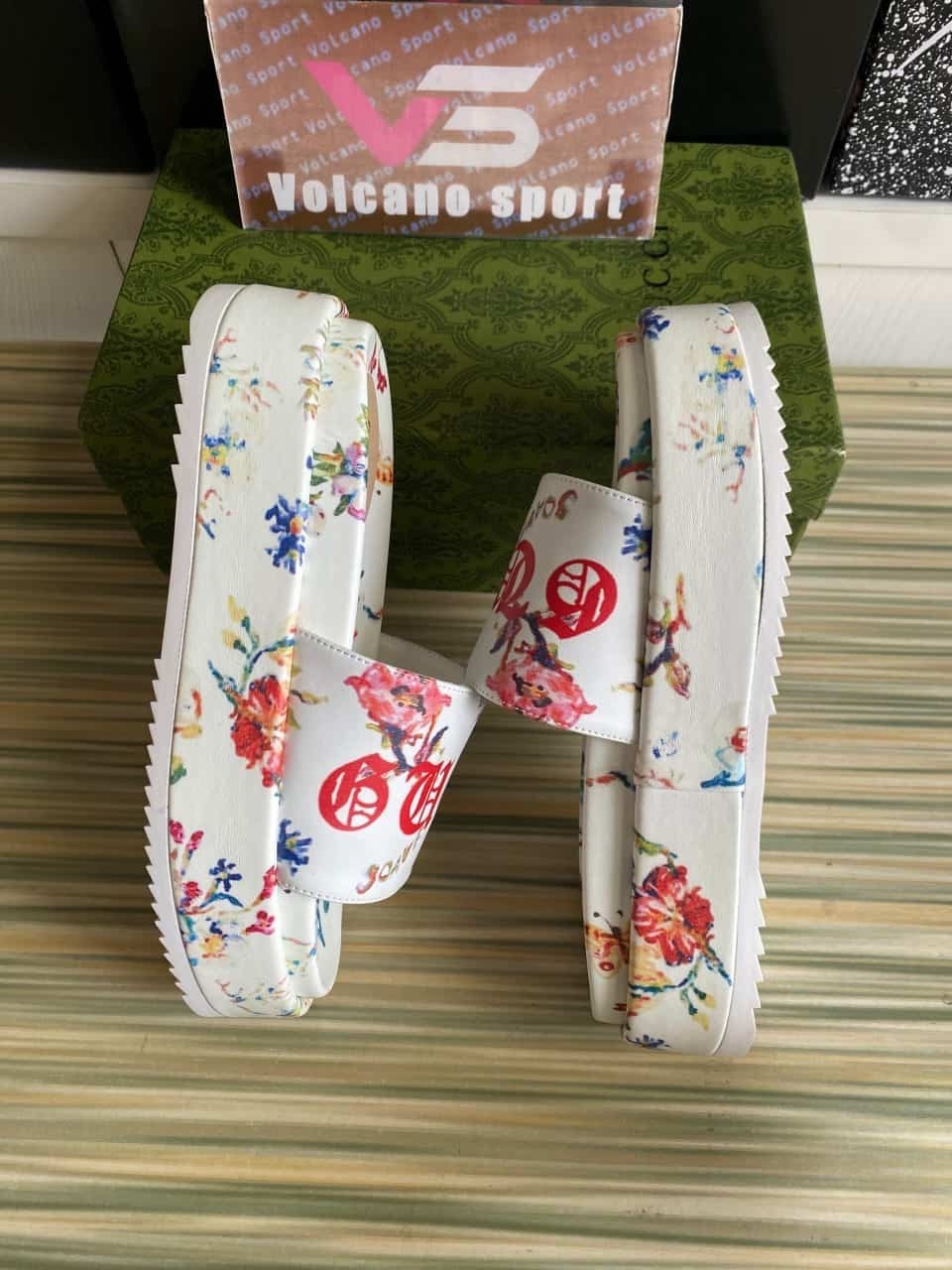 GUCCI Women's Slippers