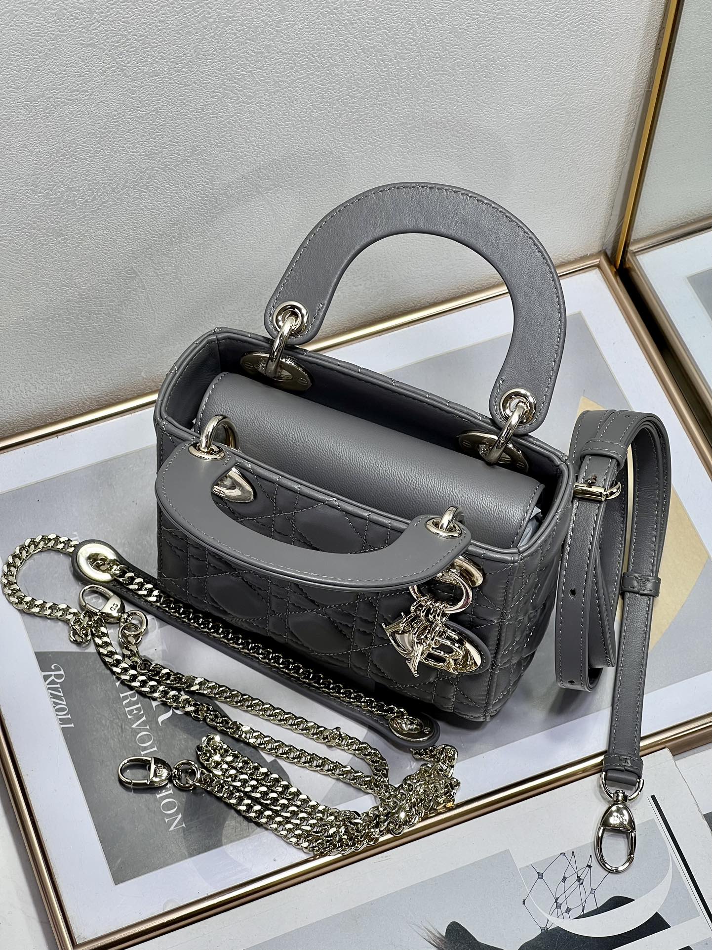 Dior Lady Mini 8203 (3)