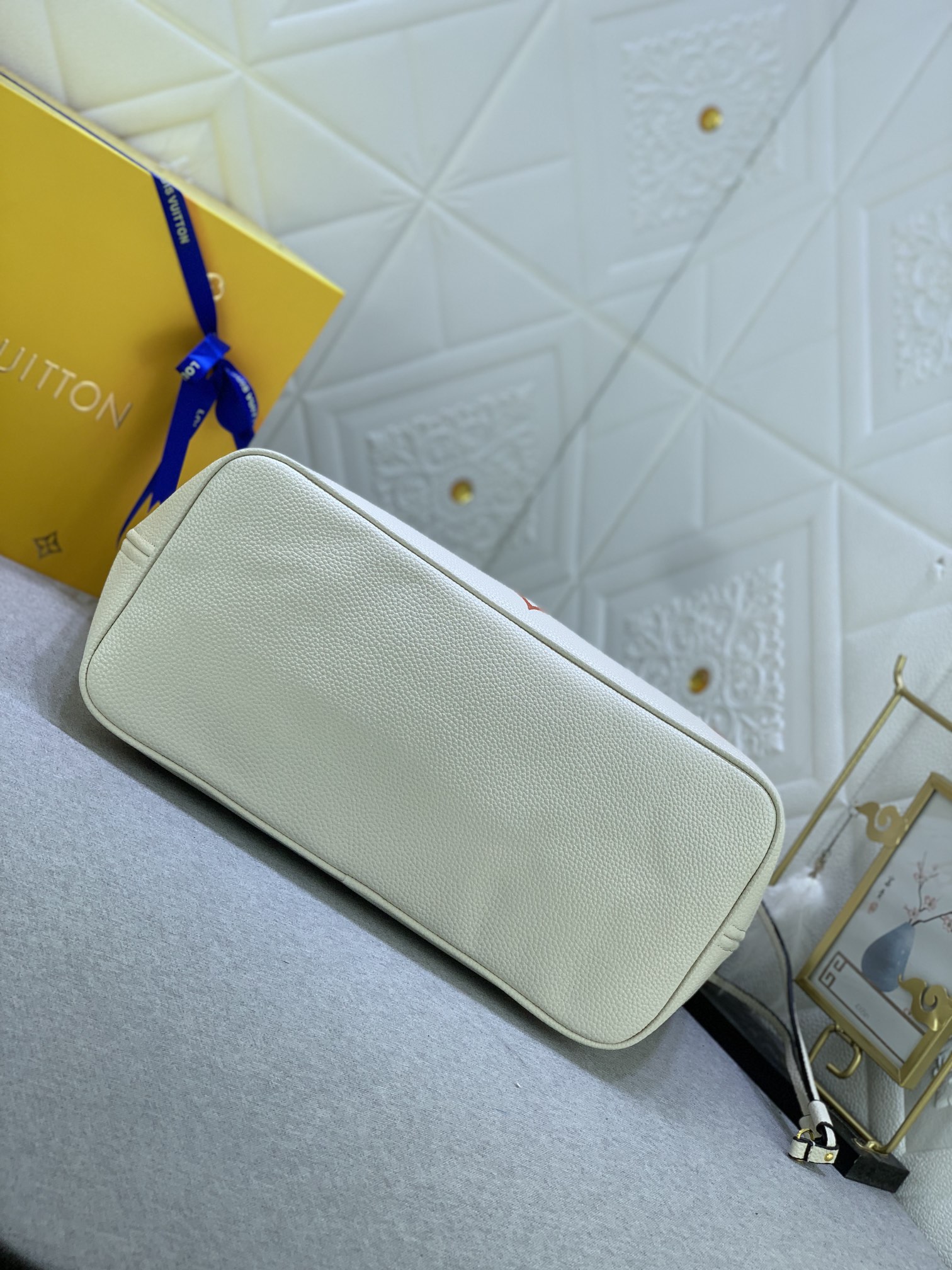 Louis Vuitton  Neverfull M46516 (3) 31.0 x 28.0 x 14.0cm