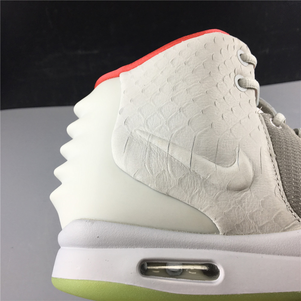 Nike Air Yeezy 2Pure Platinum