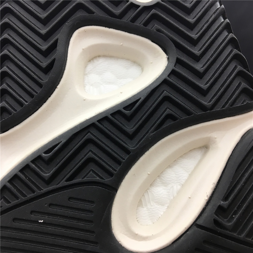 adidas Yeezy Boost 700Wave Runner