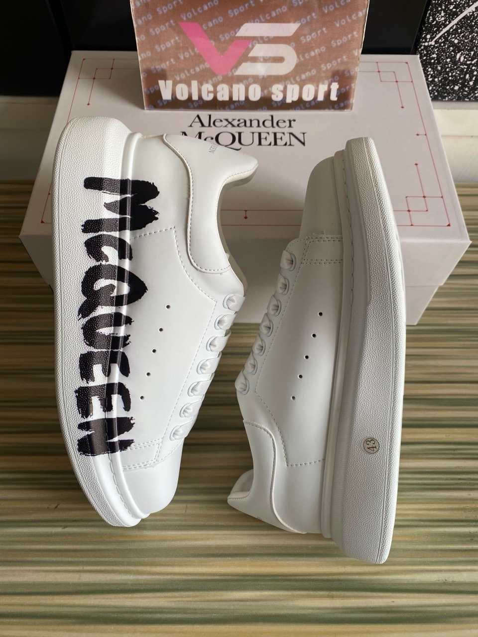 Alexander McQueen Men's Trainers