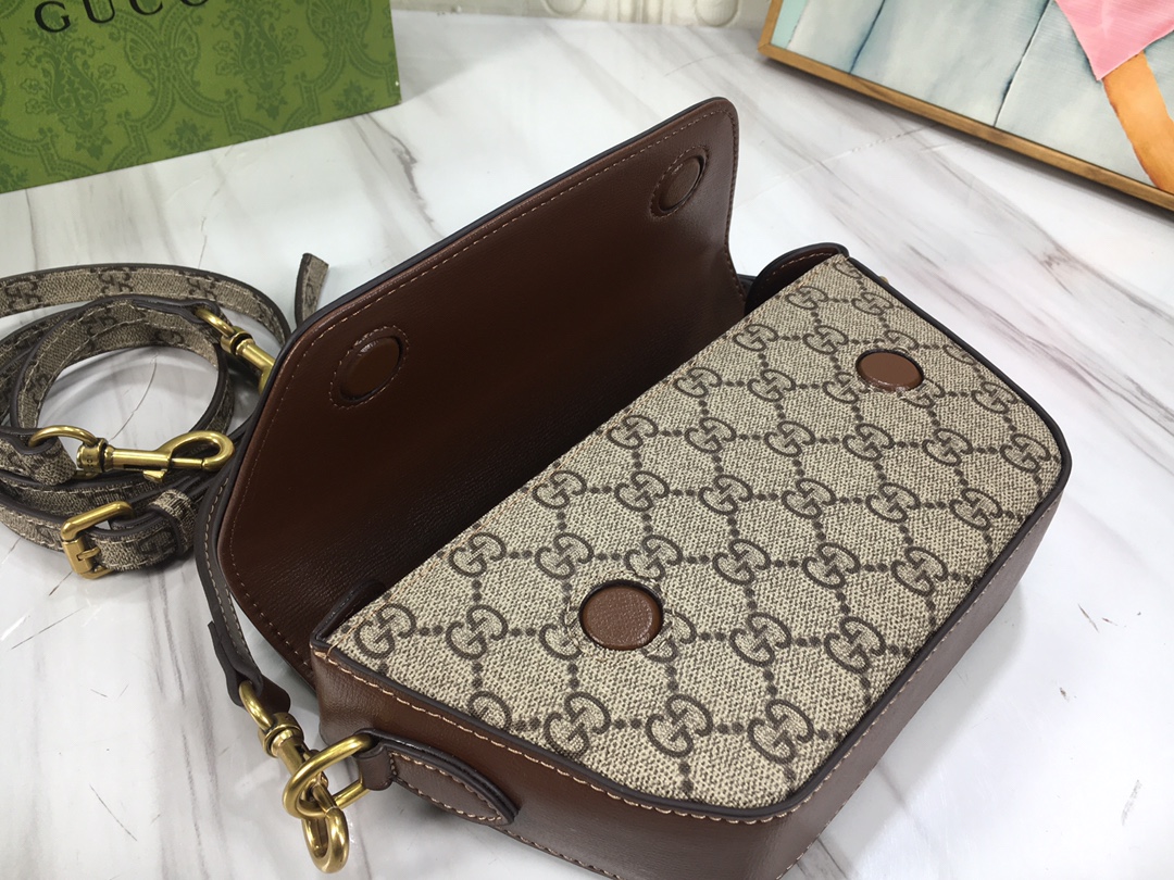 Gucci 723762 18x10x4.5