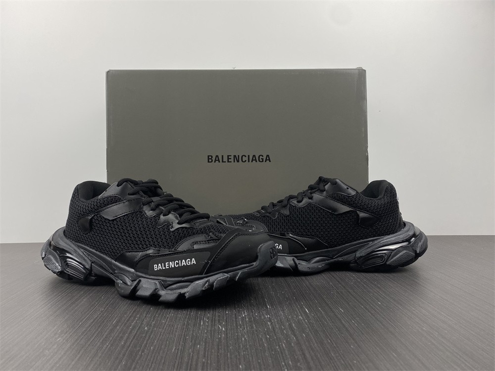 Balenciaga Runner Sneakers Black