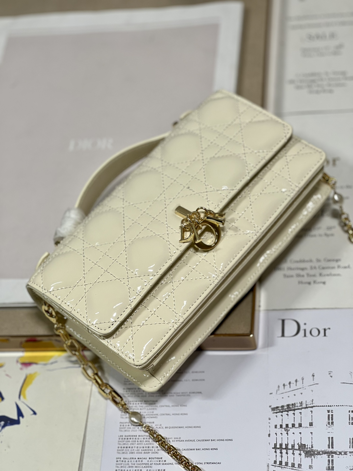Dior GDB Lady 0980 (4) 21 x 11.5 x 4.5cm