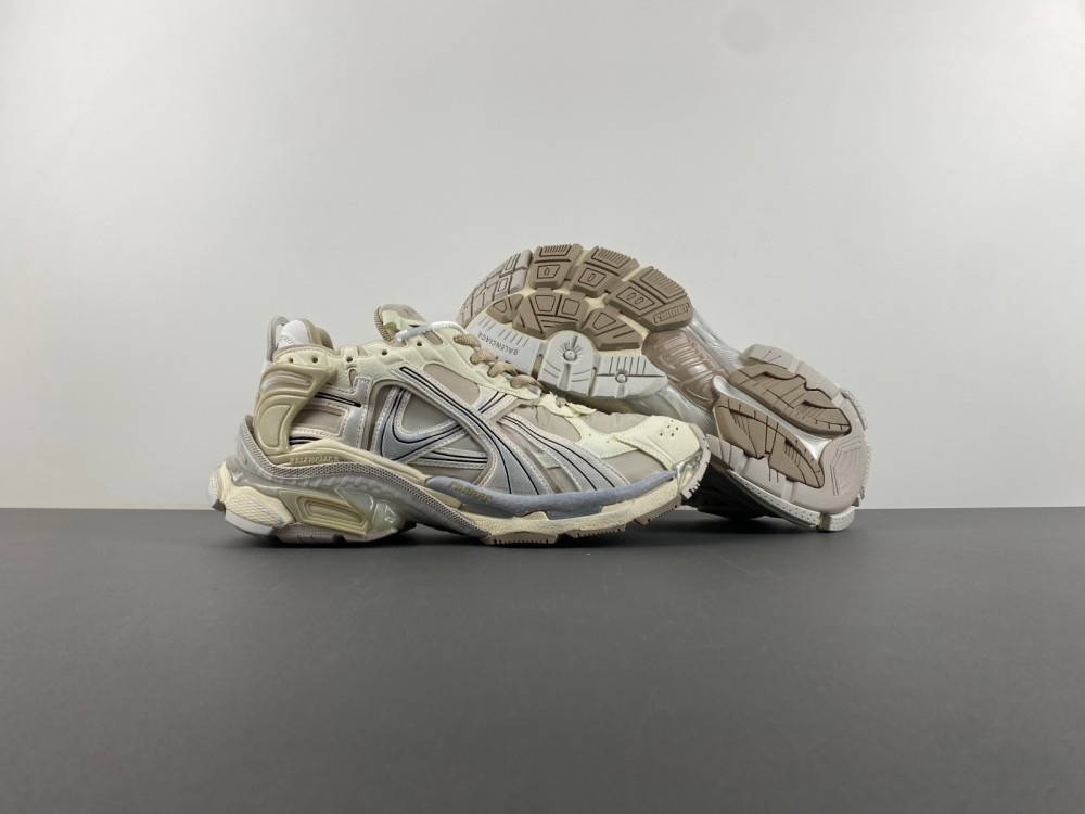 Balenciaga 772767-W3RNY-9797