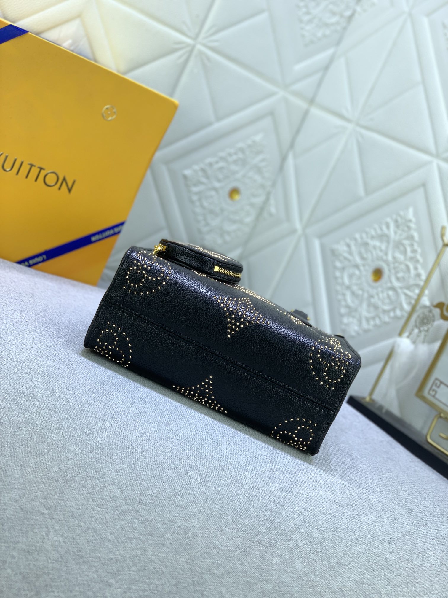 Louis Vuitton OnTheGo Tote M46733