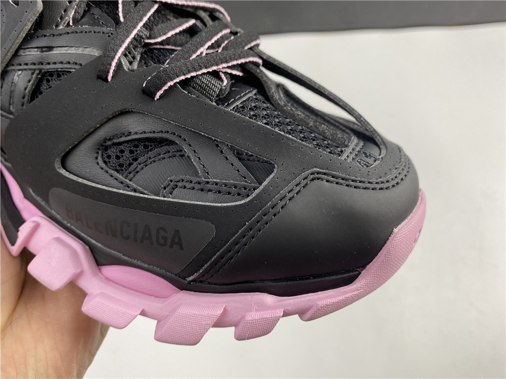 Balenciaga Track Low-top Sneakers In Black - Pink