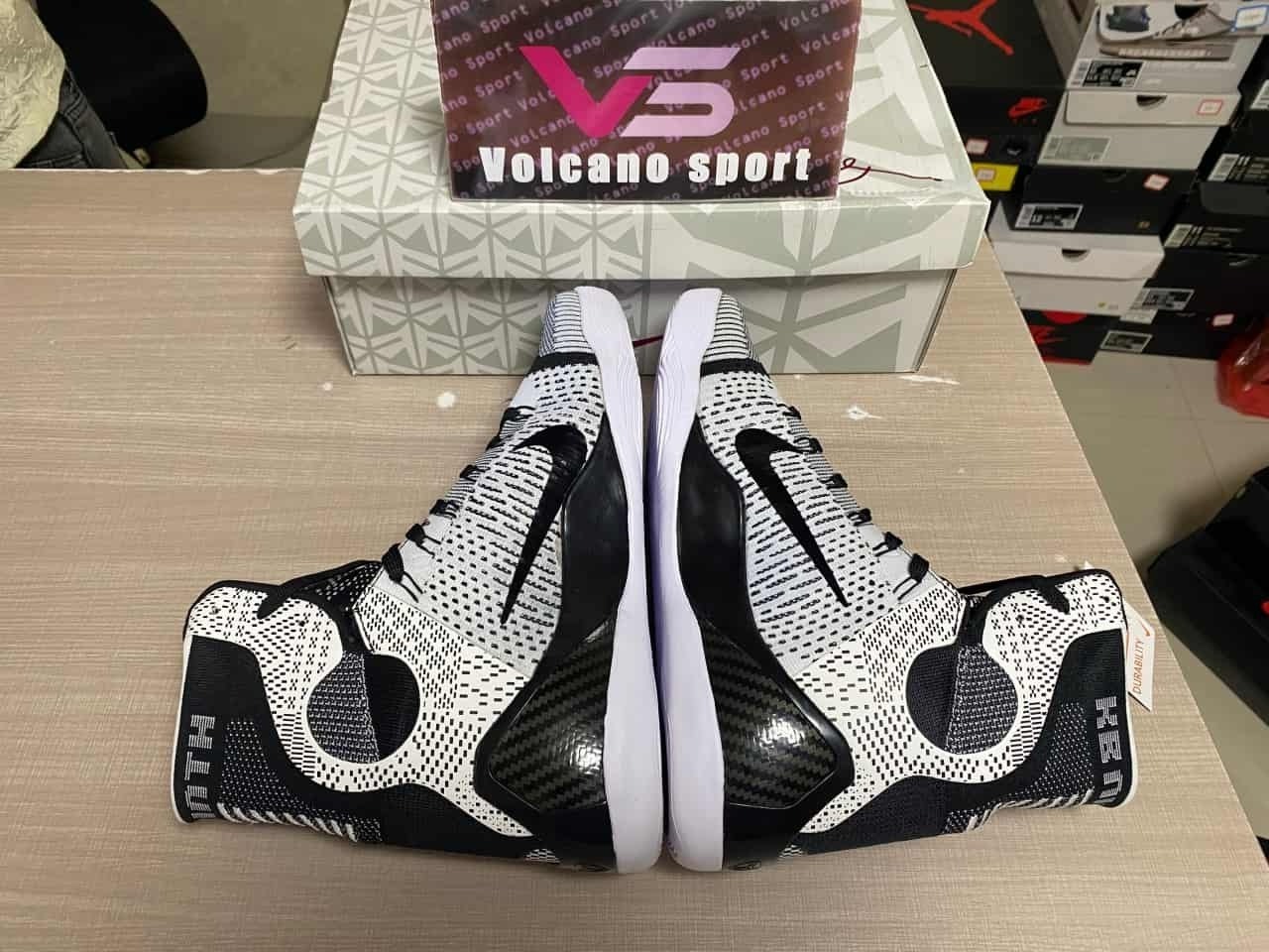 Kobe 9 Elite Black History Month 704304-010