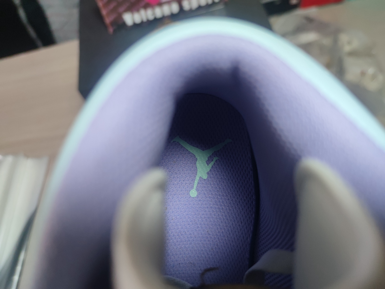 Jordan 1 Mid Purple Aqua 554724-500