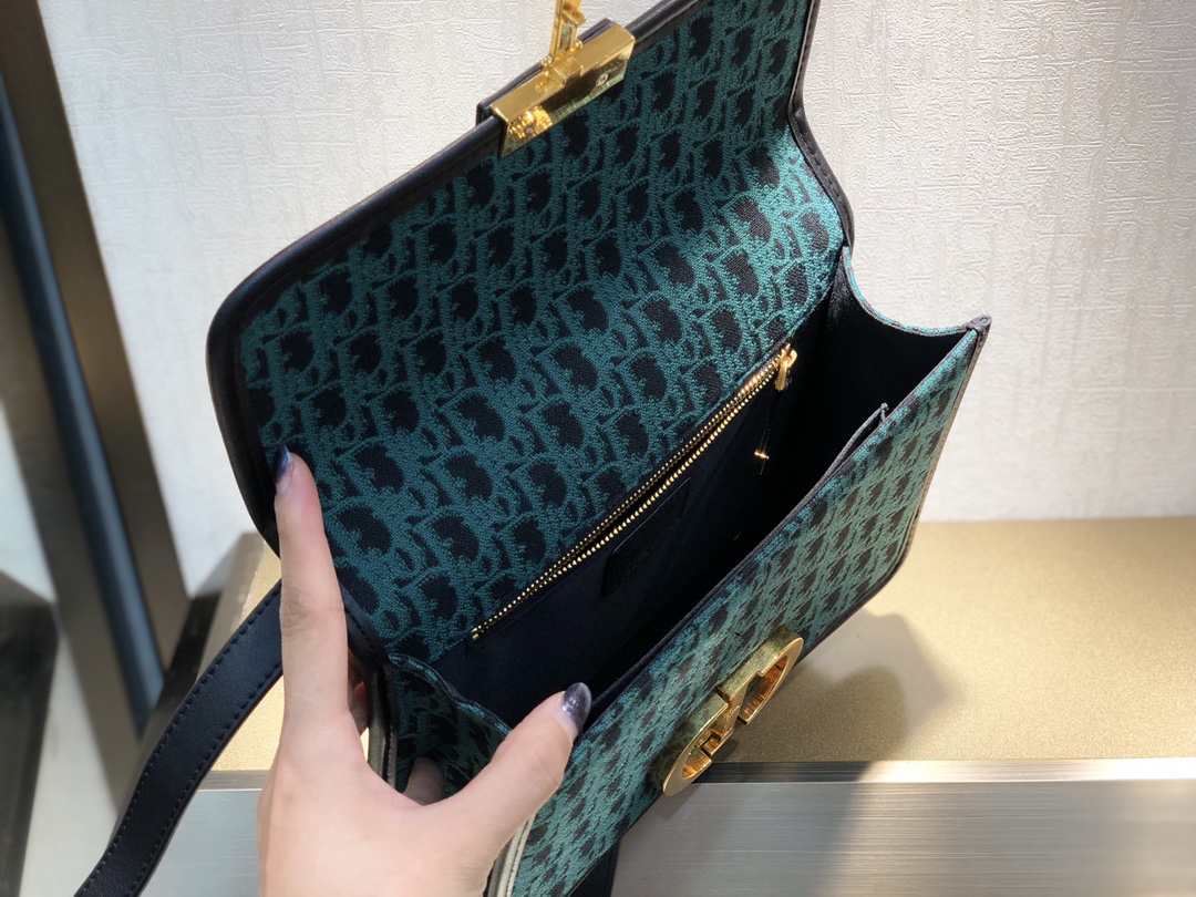 Dior 30 Montaigne 22425(2) 24*17*8cm