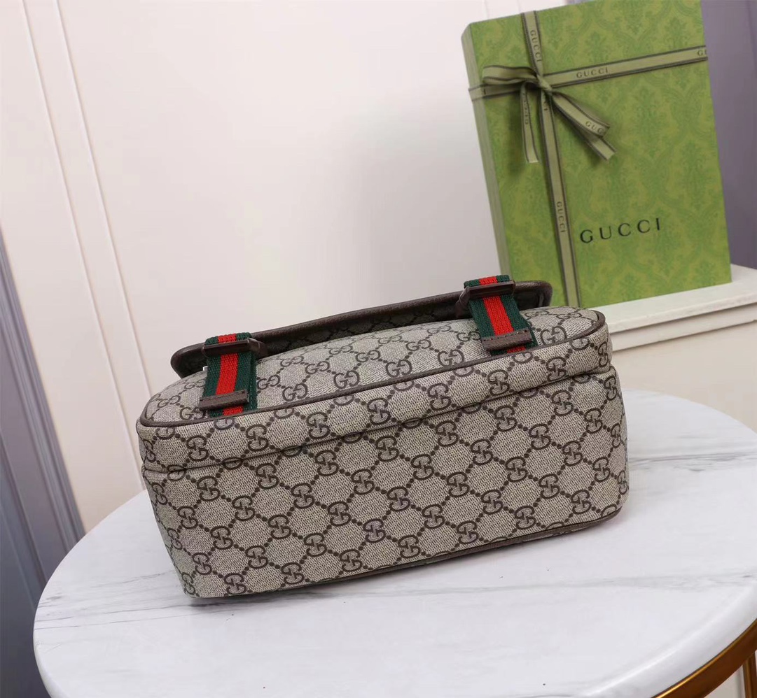 GUCCI 760123 27x 20x 10cm