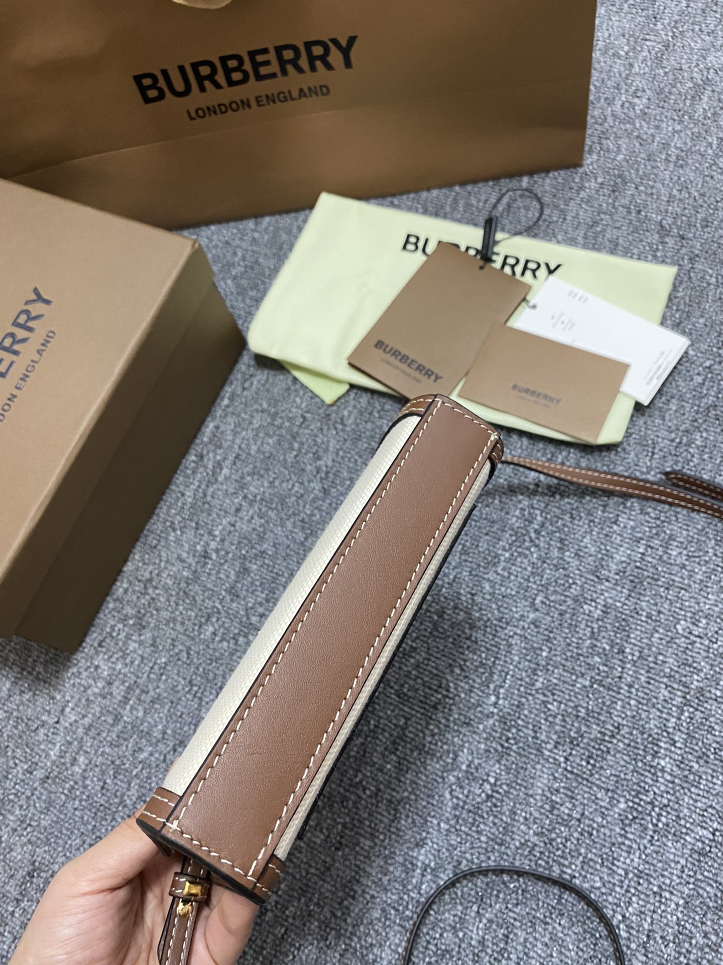 Burberry (25)