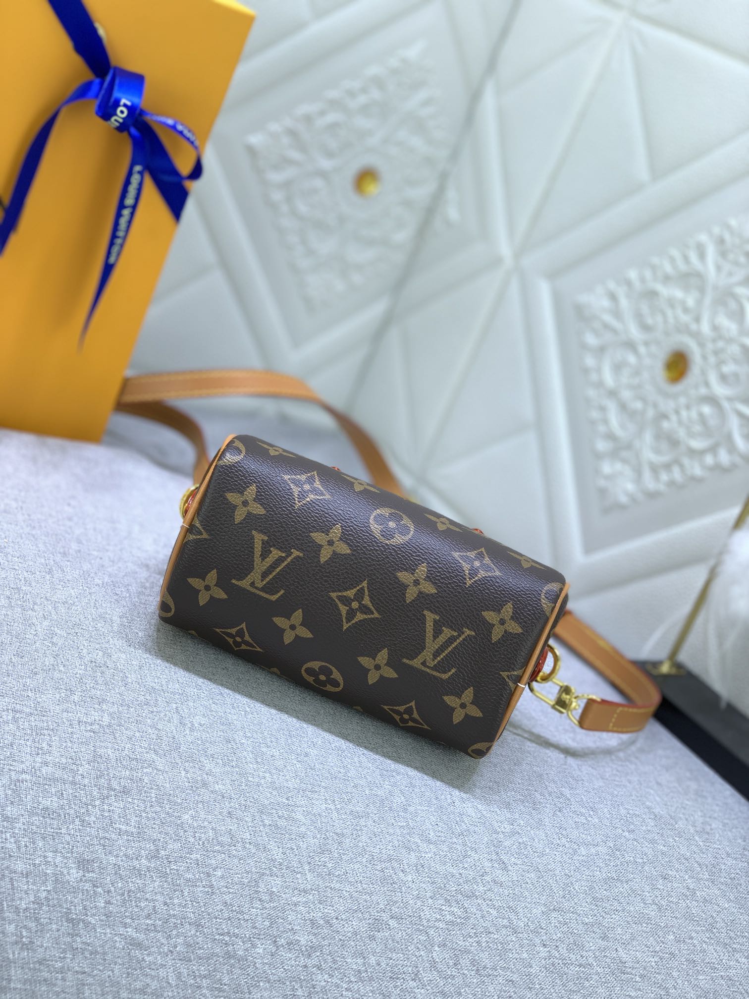 Louis Vuitton Nano Speedy M81085 (2) 16 x 10 x 7.5cm