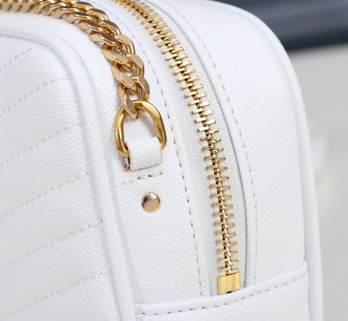 YSL LOU MINI BAG 585040 18×10×5cm