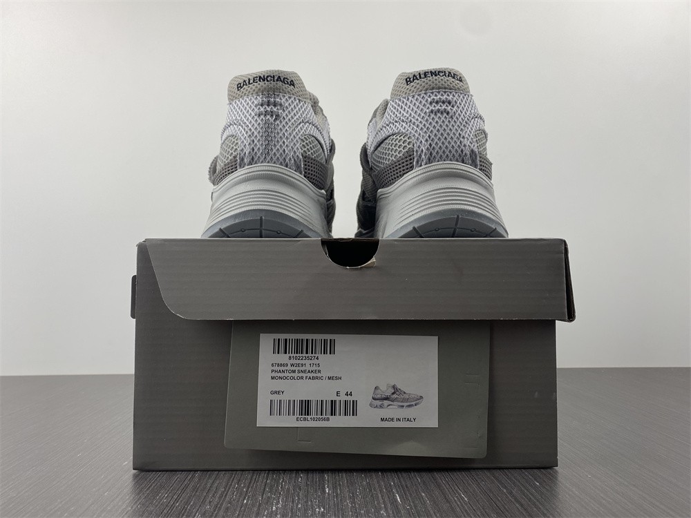 Balenciaga Phantom Sneaker Washed in Grey
