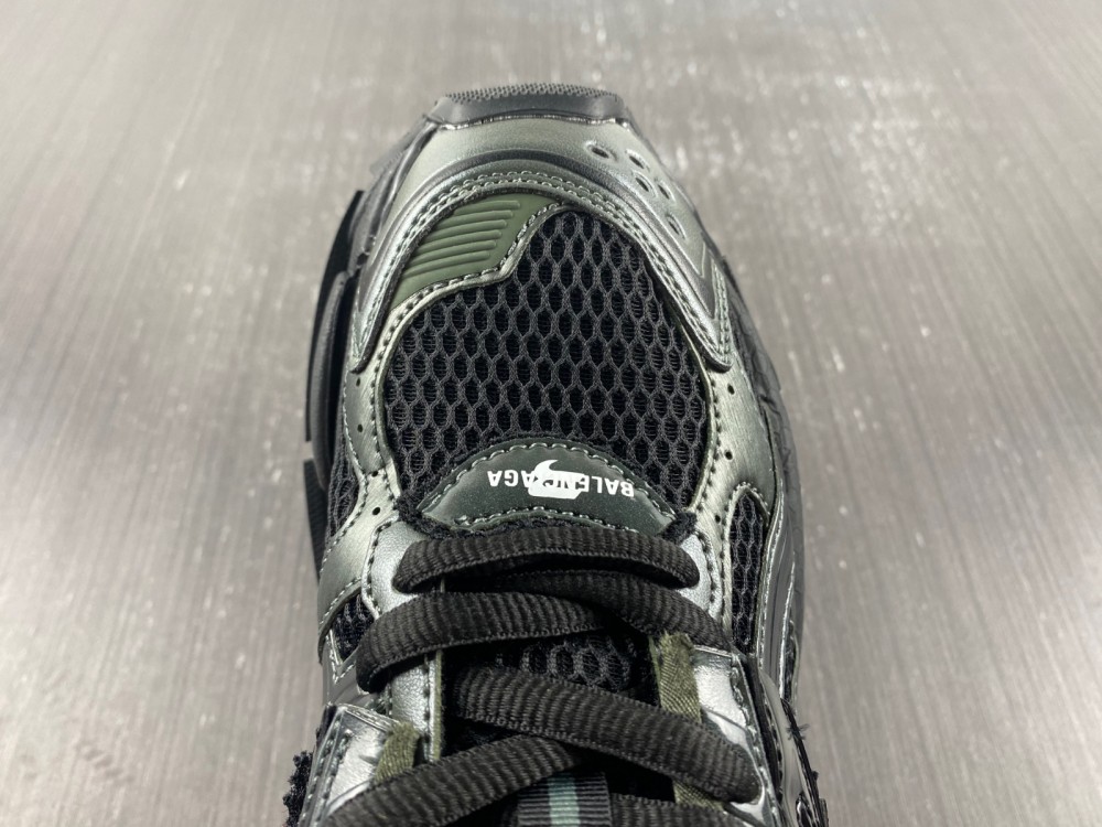 Balenciaga Runner Sneaker 'Black'