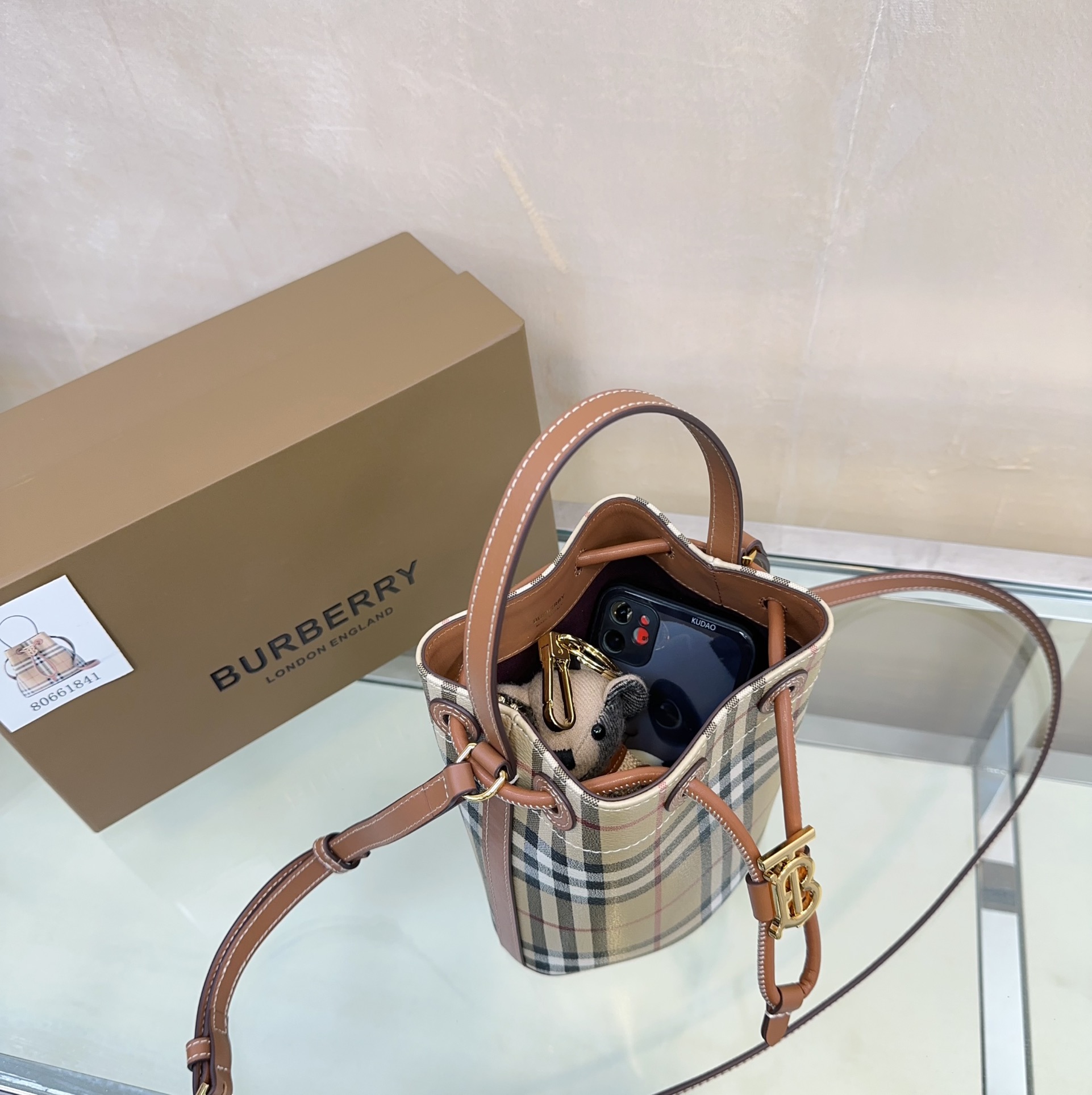 Burberry 184160 16.5x 11 x 18.5cm