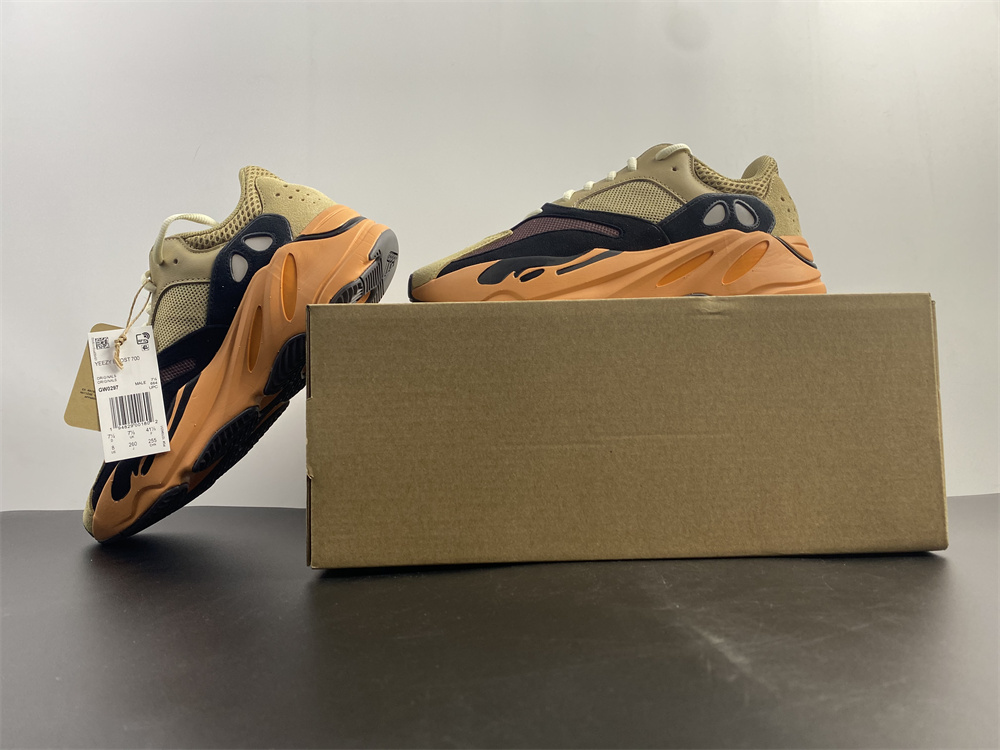 adidas Yeezy Boost 700Enflame Amber