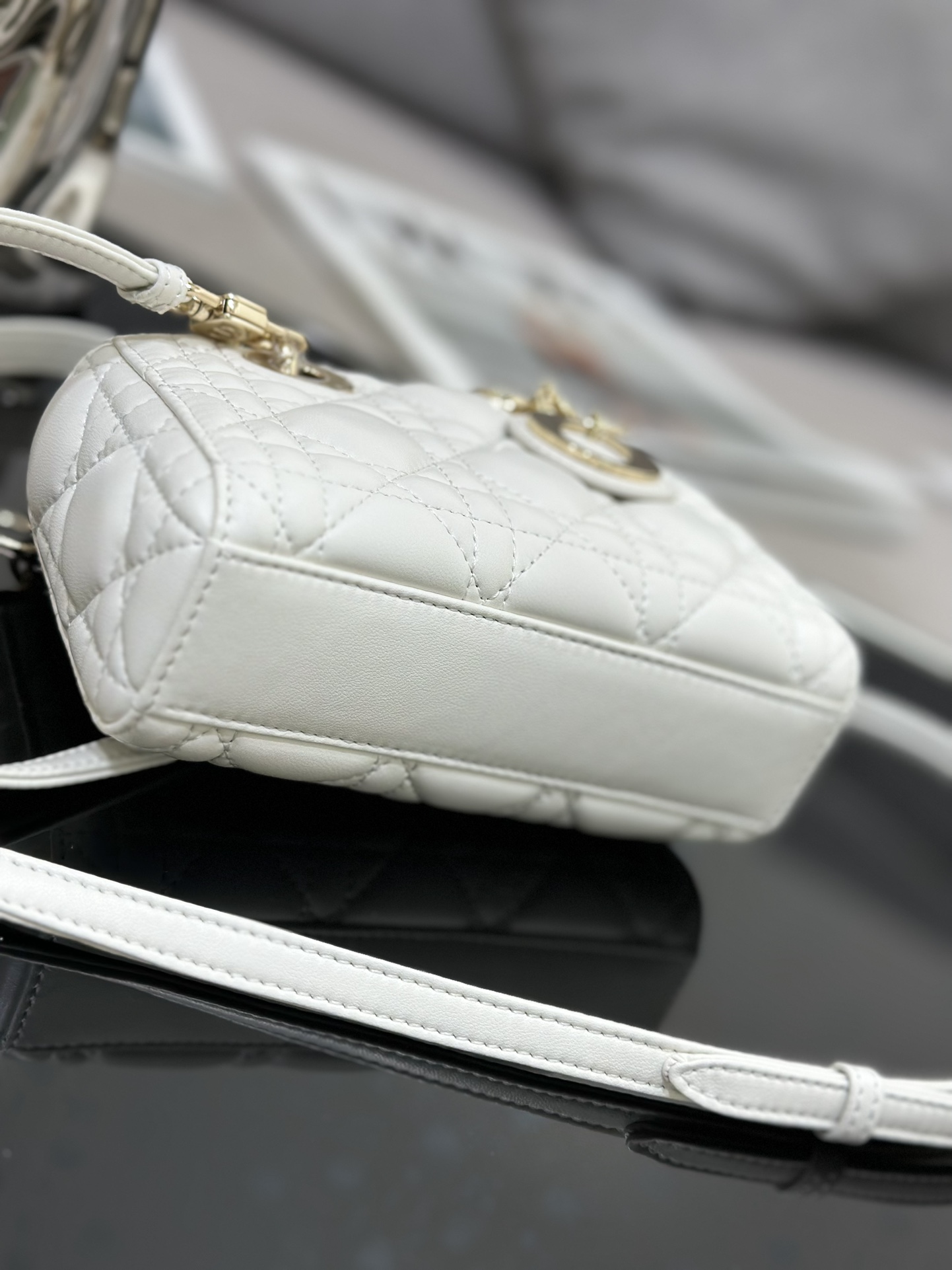 Dior Lady S0910 (2) 16 x 9 x 5 cm