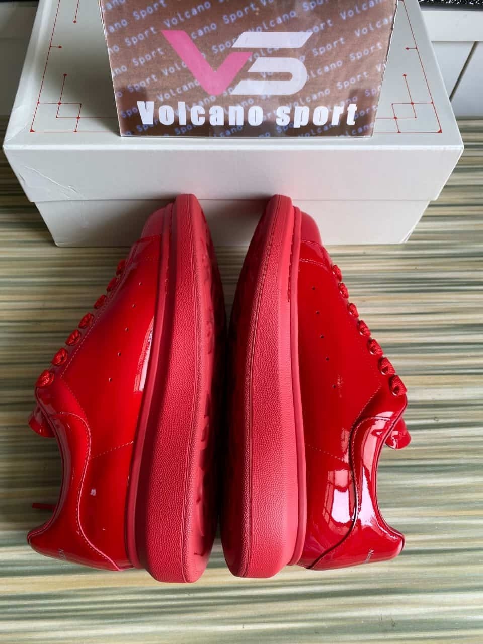 Alexander McQueen Gloss Red