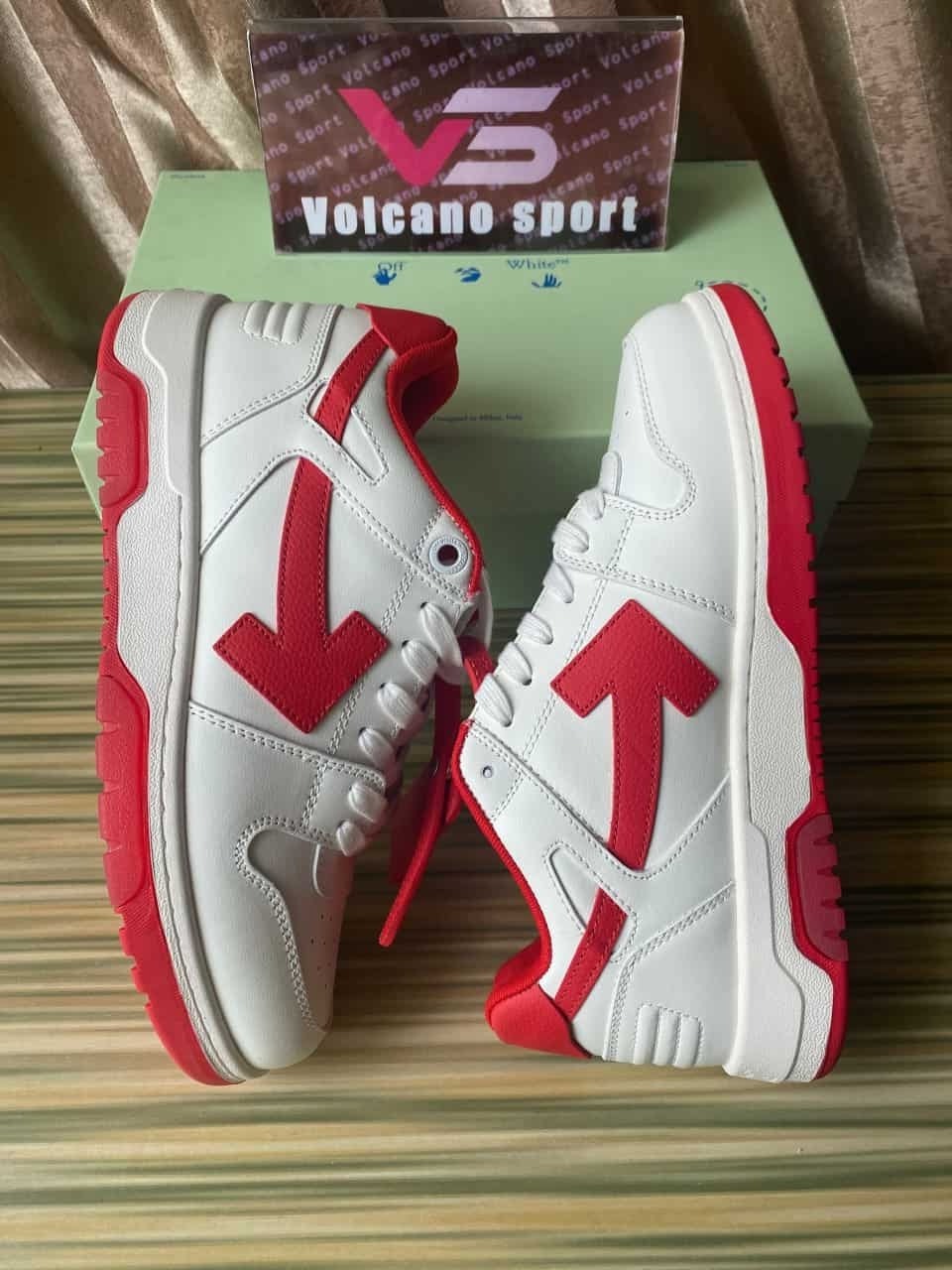 OFF-WHITE Out Of Office 