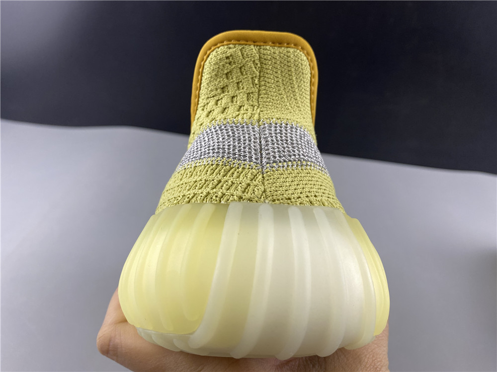 Yeezy Boost 350 V2 Marsh