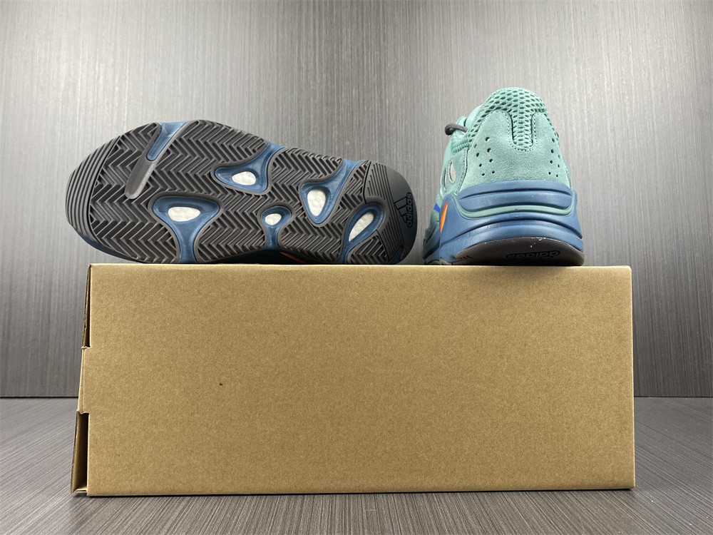 Adidas Yeezy700 Fadazu