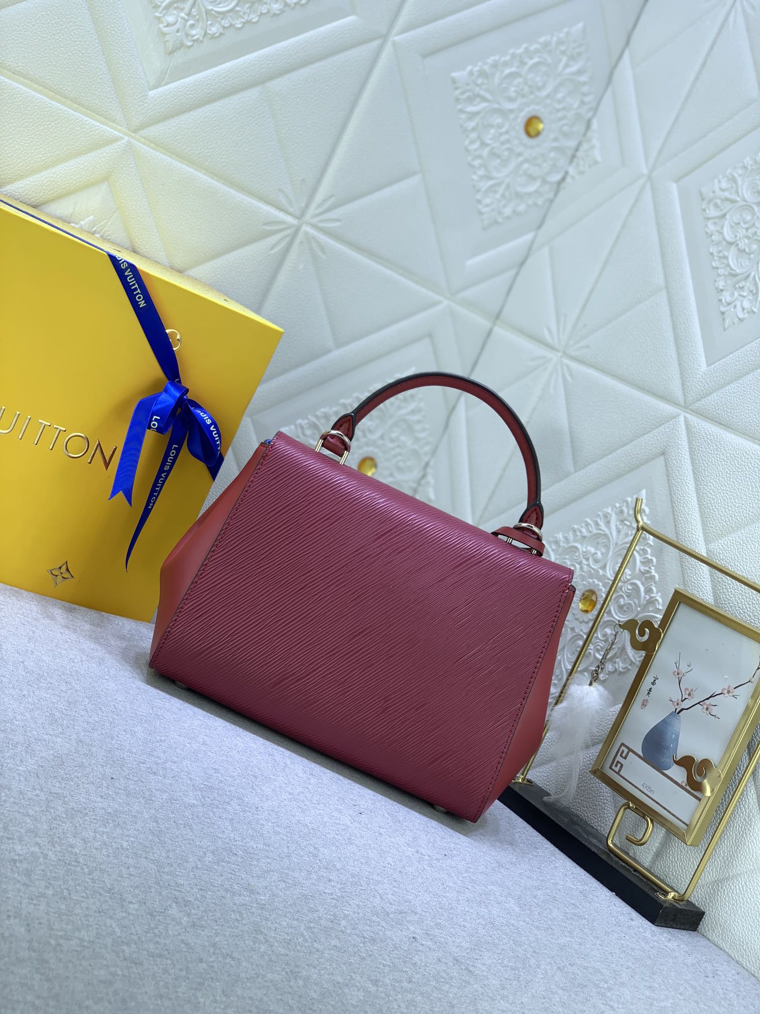 Louis Vuitton Cluny M58931 (4)