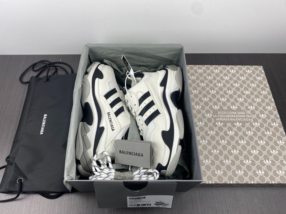 BALENCIAGA Adidas Triple S Sneakers - White,black
