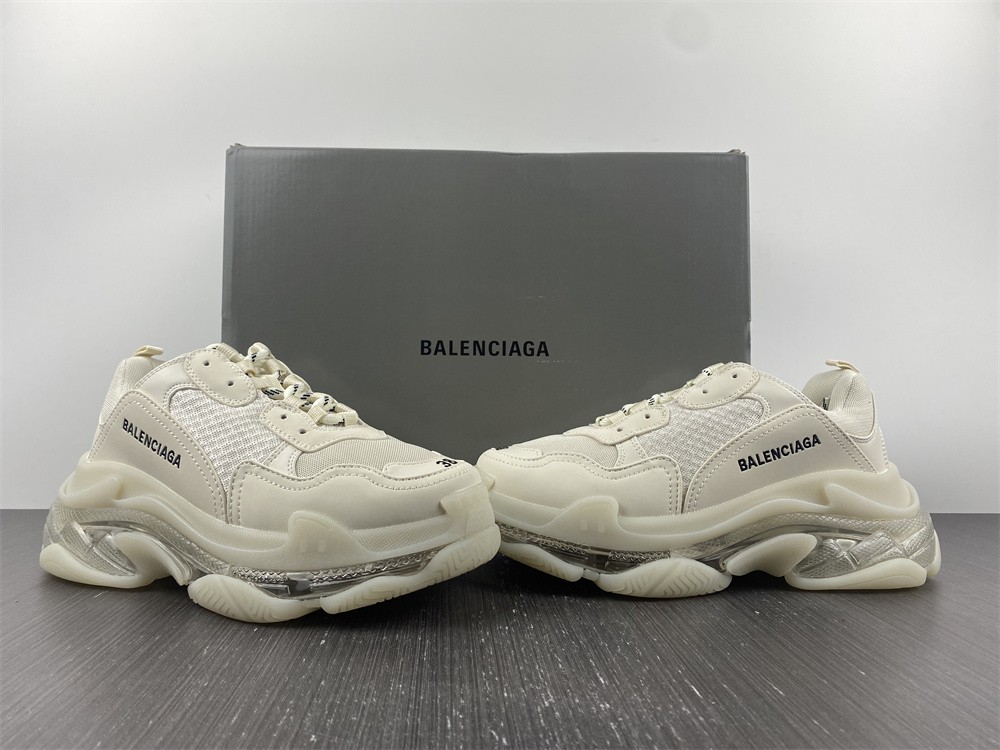 Balenciaga Triple S Sneaker EU 38/US 8 OffWhite