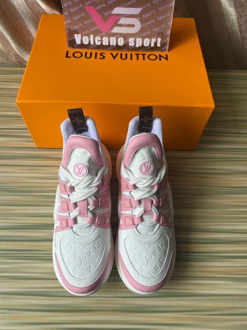 LV Archlight Trainer pink white