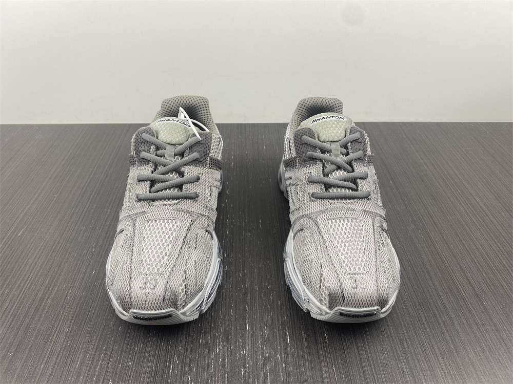 Balenciaga Men's Sneakers - Grey