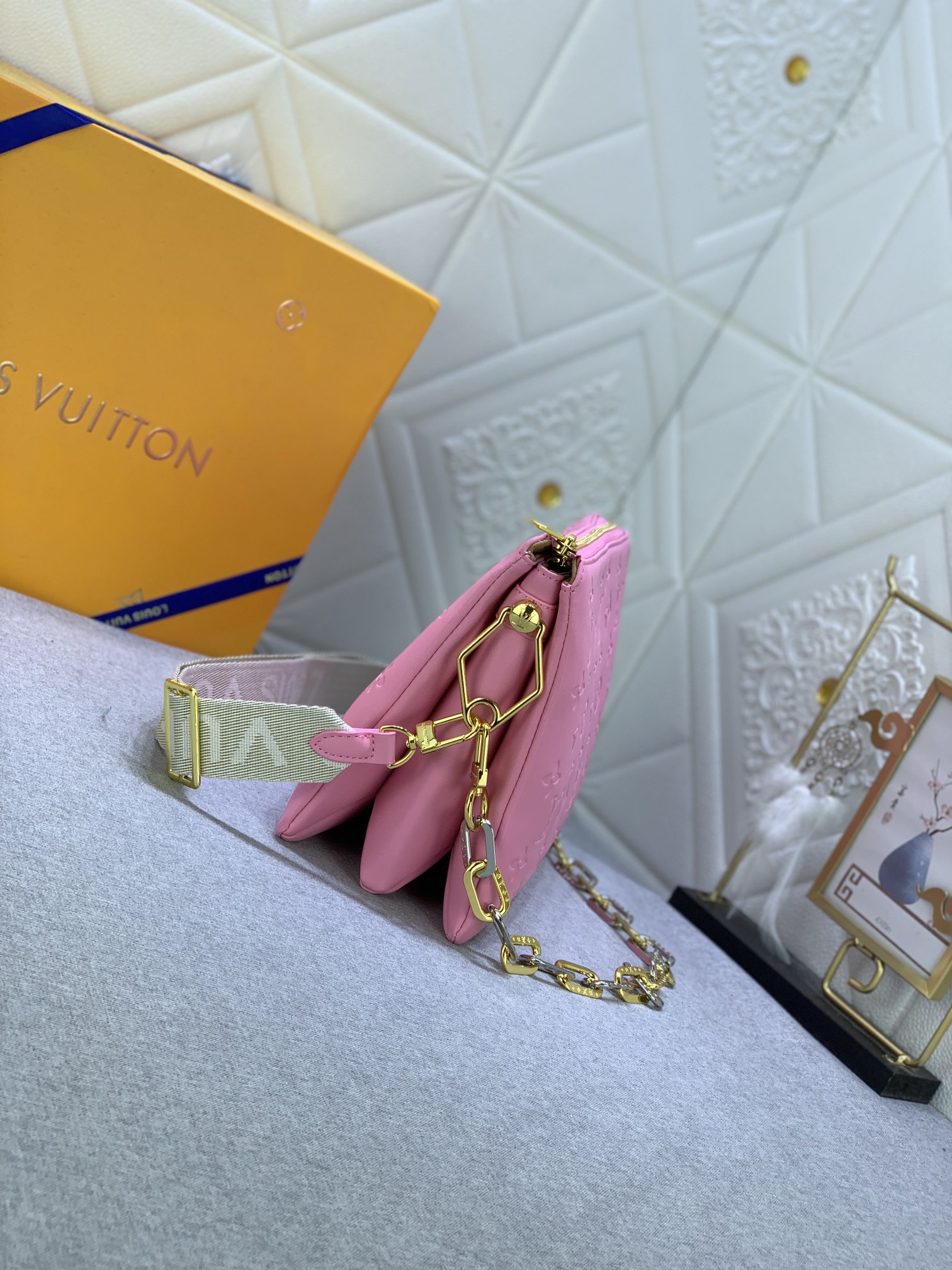 Louis Vuitton  Mini Soft Trunk M22398 (9) 18.5 x 13.0 x 8.0cm