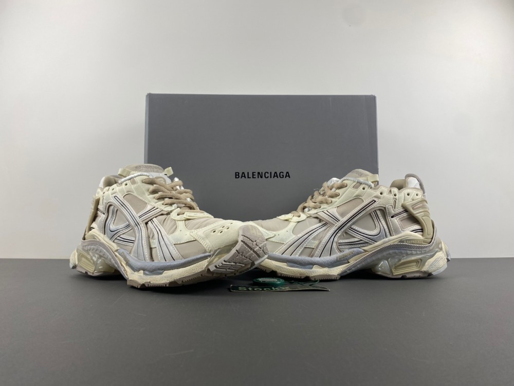 Balenciaga 772767-W3RNY-9797